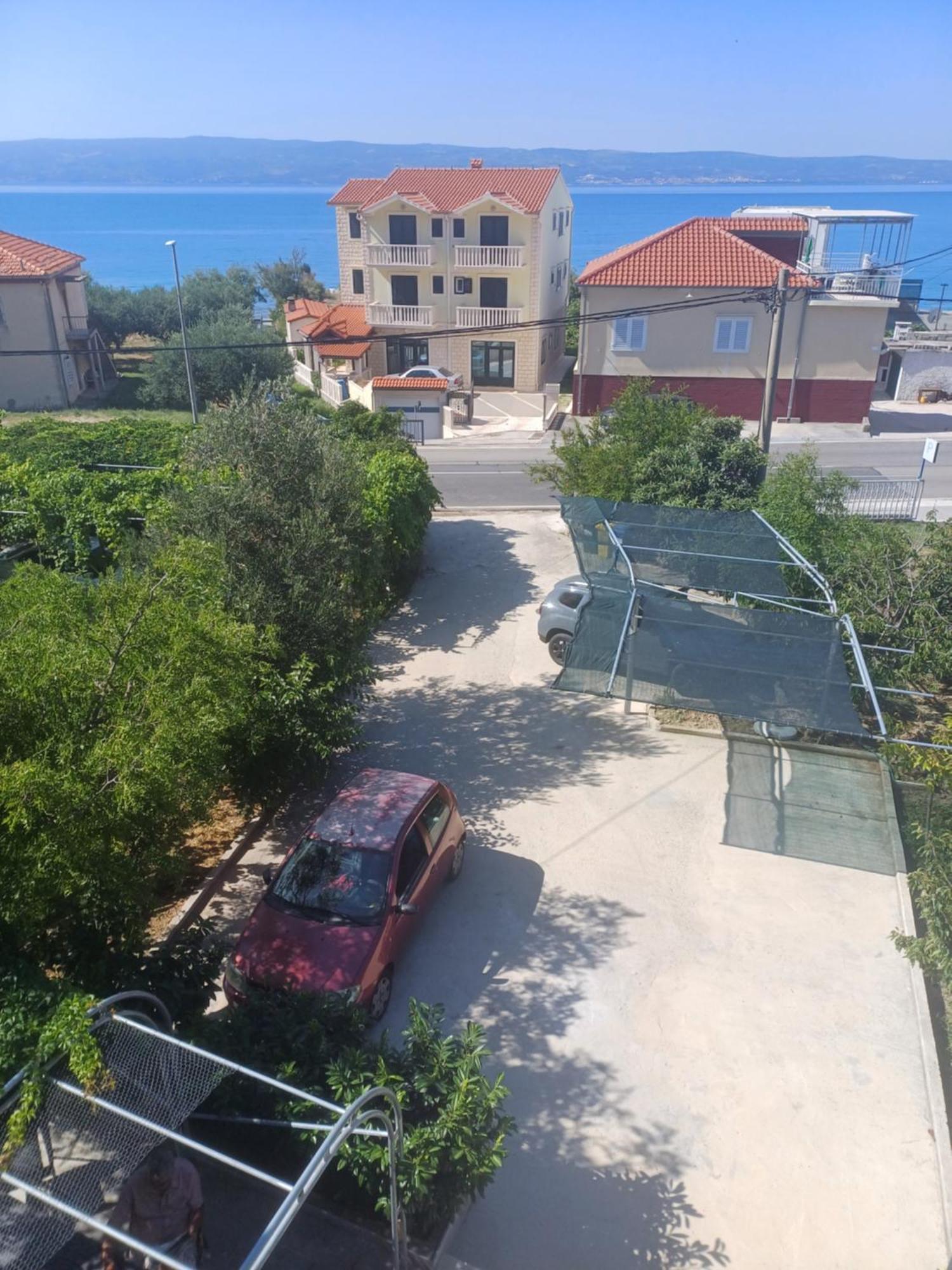 Apartments Andrea Jesenice  Ngoại thất bức ảnh