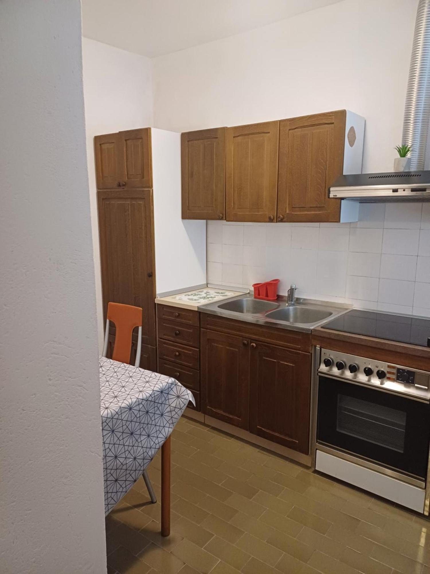 Apartments Andrea Jesenice  Ngoại thất bức ảnh